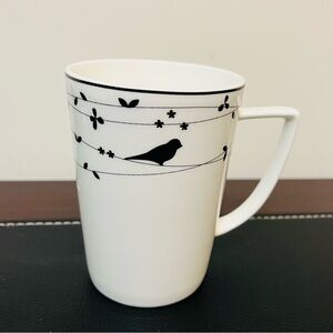 Ciroa Black and White Bird Motif Mug